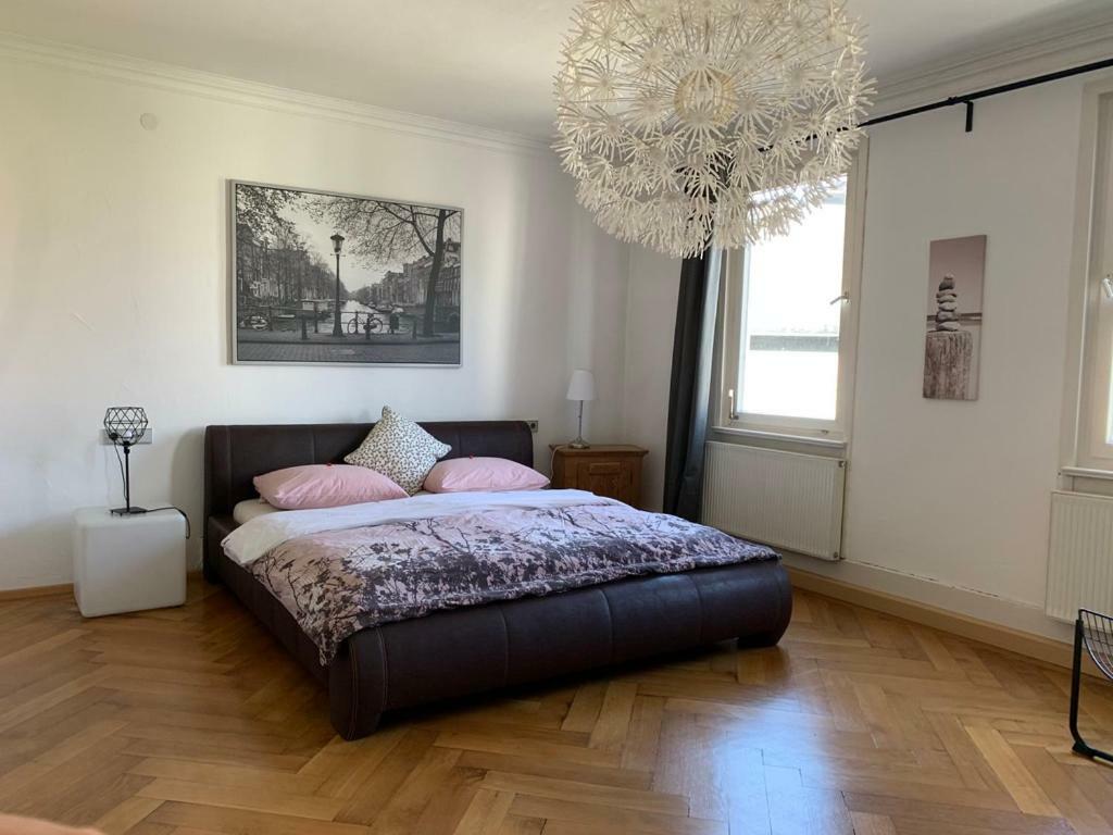Deluxe Business City Apartments Metzingen Villa Landenberger Екстер'єр фото
